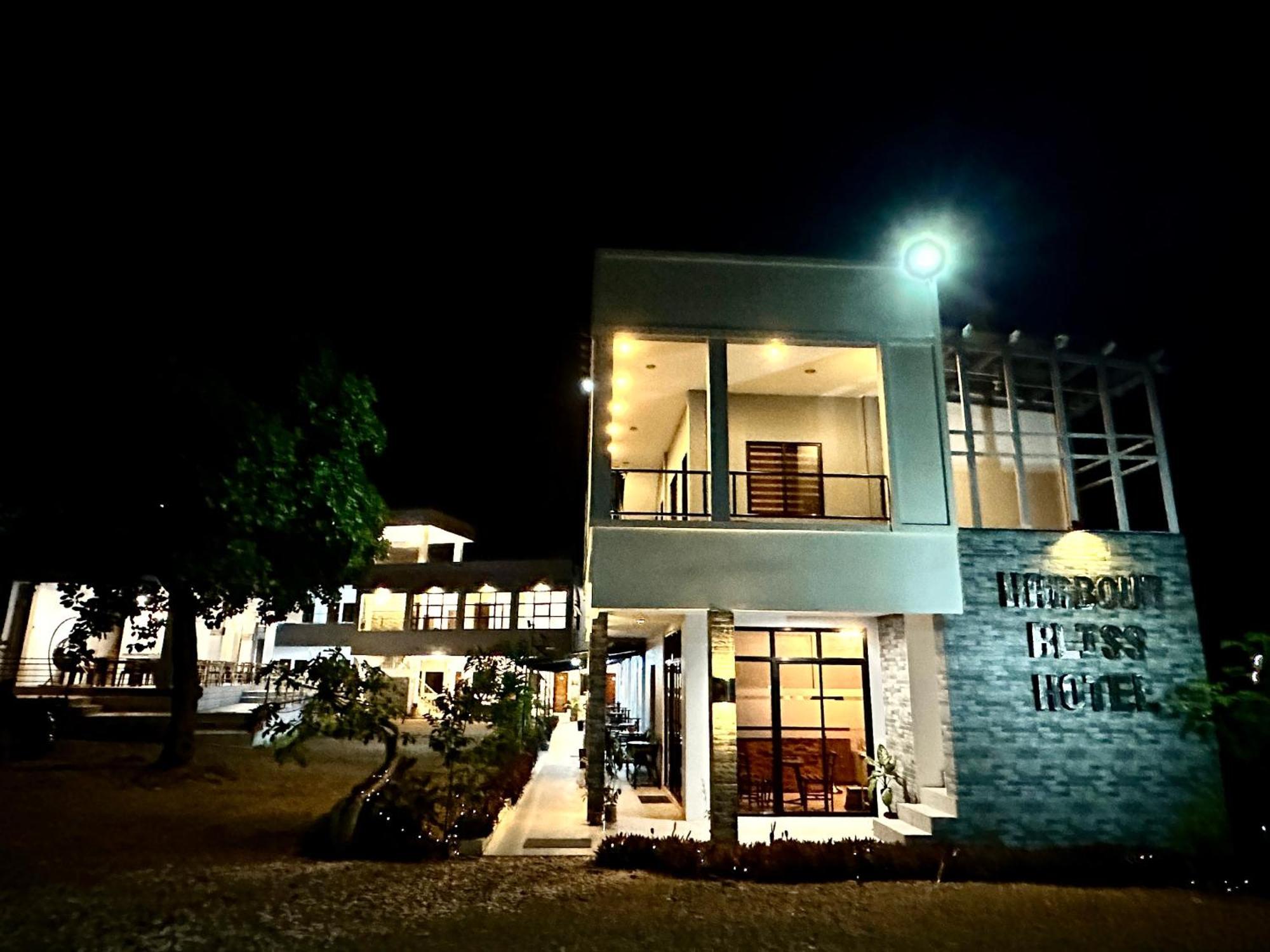 Harbour Bliss Hotel Coron Exterior foto
